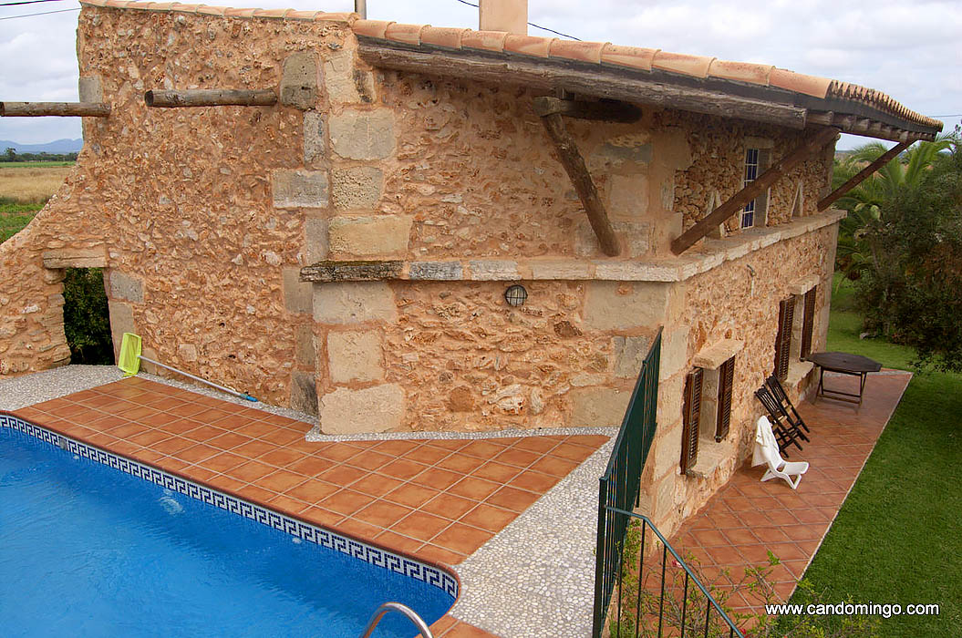 huis-villa-boerenwoning-appartement-huisvesting-palma-mallorca-es-Trenc-strand-pool-Sa-Rapita-Ses-Covetes-finca-vakantiewoningen-evenementen-plattelandstoerisme-wielersport-fietstraining-a011
